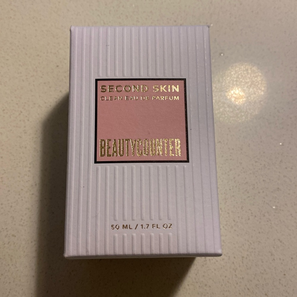 Beauty counter second skin clean perfume